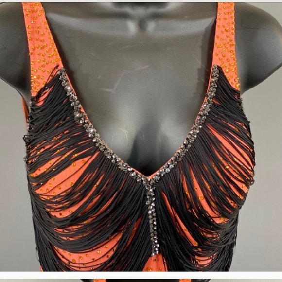 SOLD IN BUNDLE PROFESSIONAL LATIN/RHYTHM COSTUME- - Picture 2 of 4